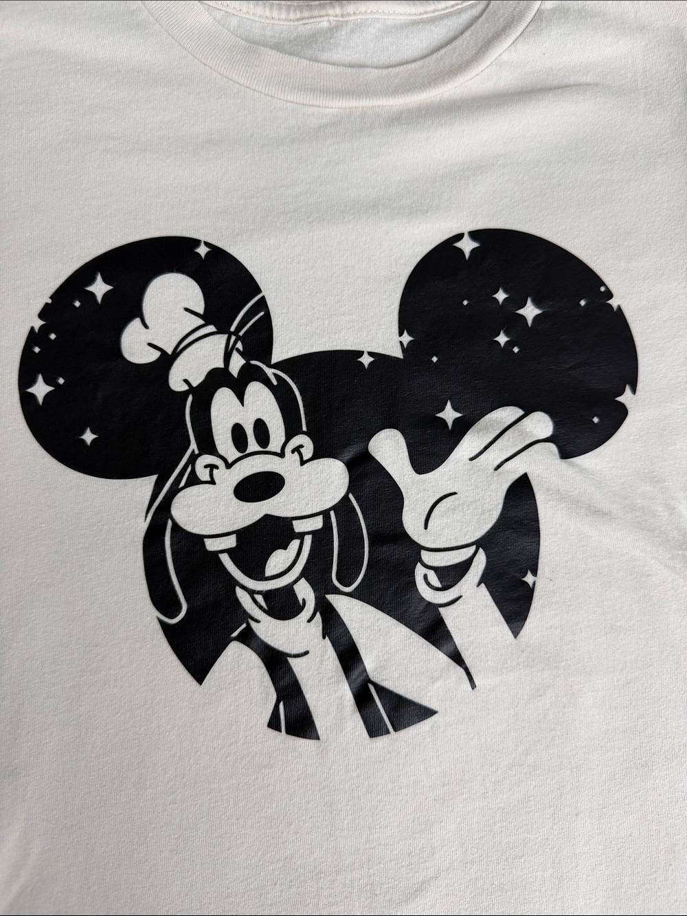 Goofy T shirt - youth large